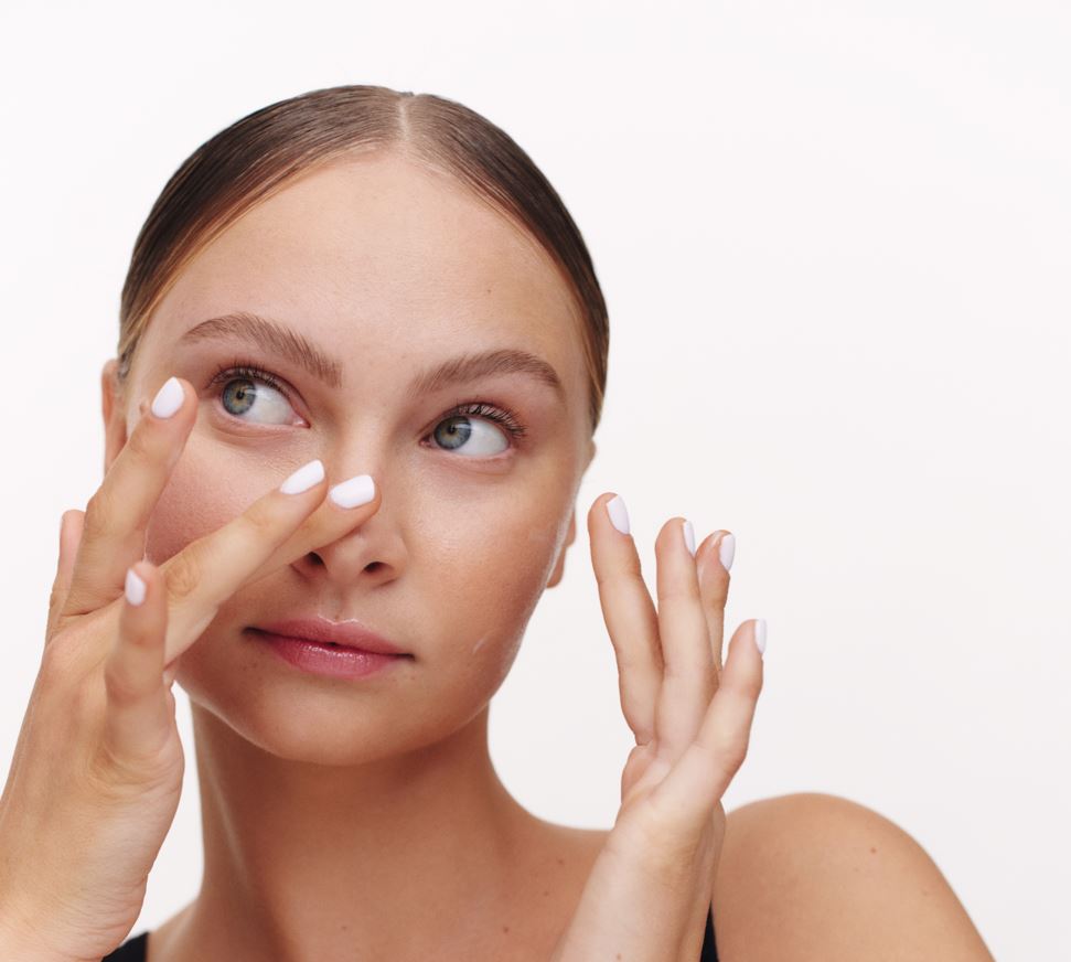 sensitive skincare, redness, sensitivity